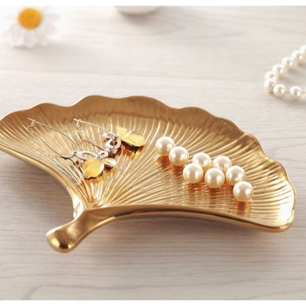 陶瓷金色銀杏葉裝飾托盤-細節圖2