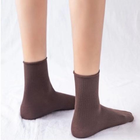 (超值6雙組)素色中筒襪 長襪 奶油色 咖啡色 黑色-細節圖4