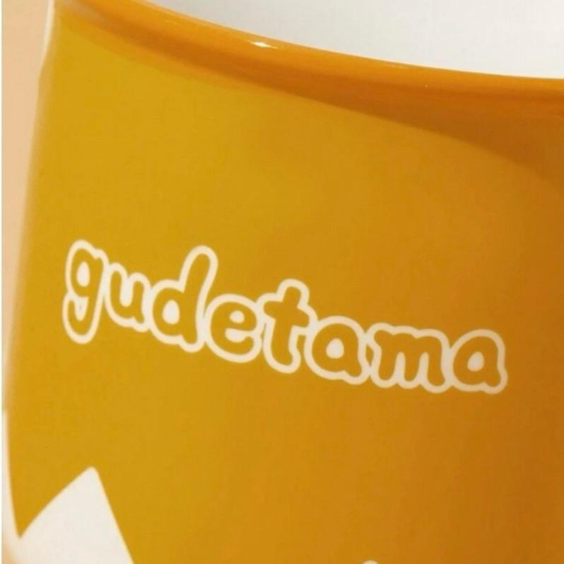 正版聯名 蛋黃哥 Gudetama 黃色可愛趣味350ml陶瓷杯 馬克杯 杯蓋 杯墊-細節圖8