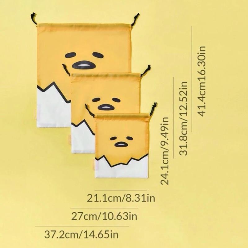 正版聯名 蛋黃哥 Gudetama 黃色卡通圖案3入組束口袋 拉繩袋 旅行袋（大/中/小）-細節圖4