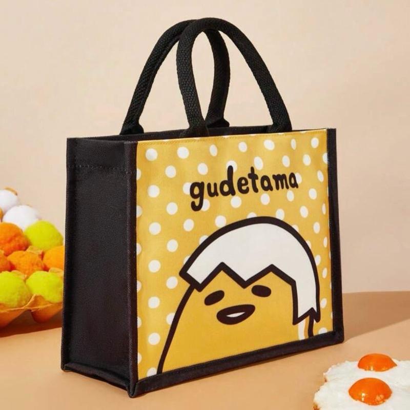 正版聯名 蛋黃哥 Gudetama 黃色卡通圖案手提包 手提托特包 便當包-細節圖3