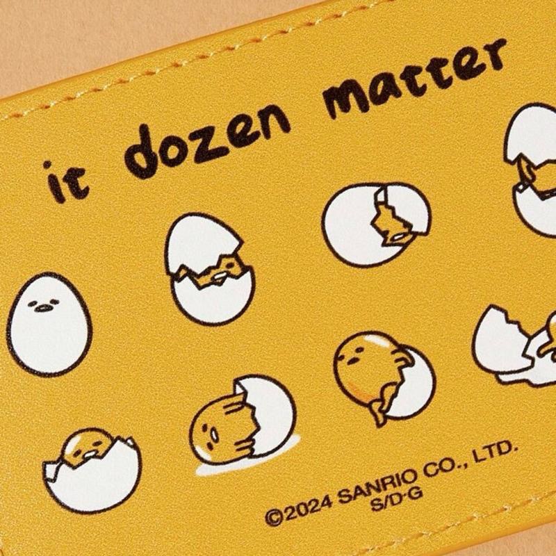 正版聯名 蛋黃哥 Gudetama 黃色可愛卡通字母圖案卡夾包 零錢包-細節圖6