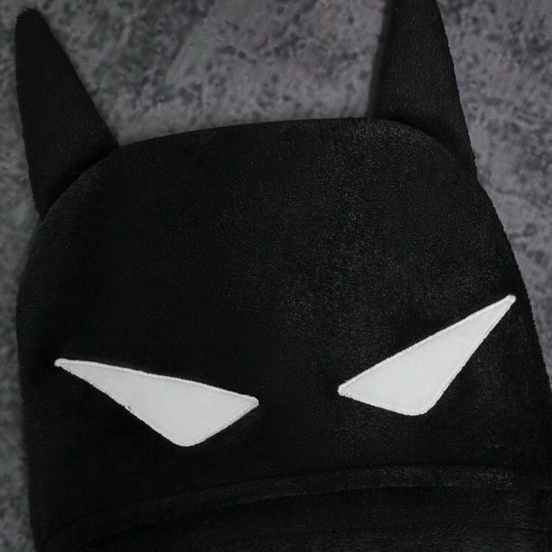 正版聯名 BATMAN蝙蝠俠 超級英雄卡通刺繡毛絨連帽可穿戴毛毯 毯子-細節圖6