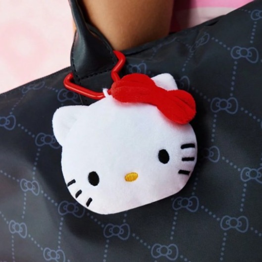 正版聯名 三麗鷗庫洛米 HELLO KITTY 可愛毛絨鑰匙圈包包吊飾-規格圖6