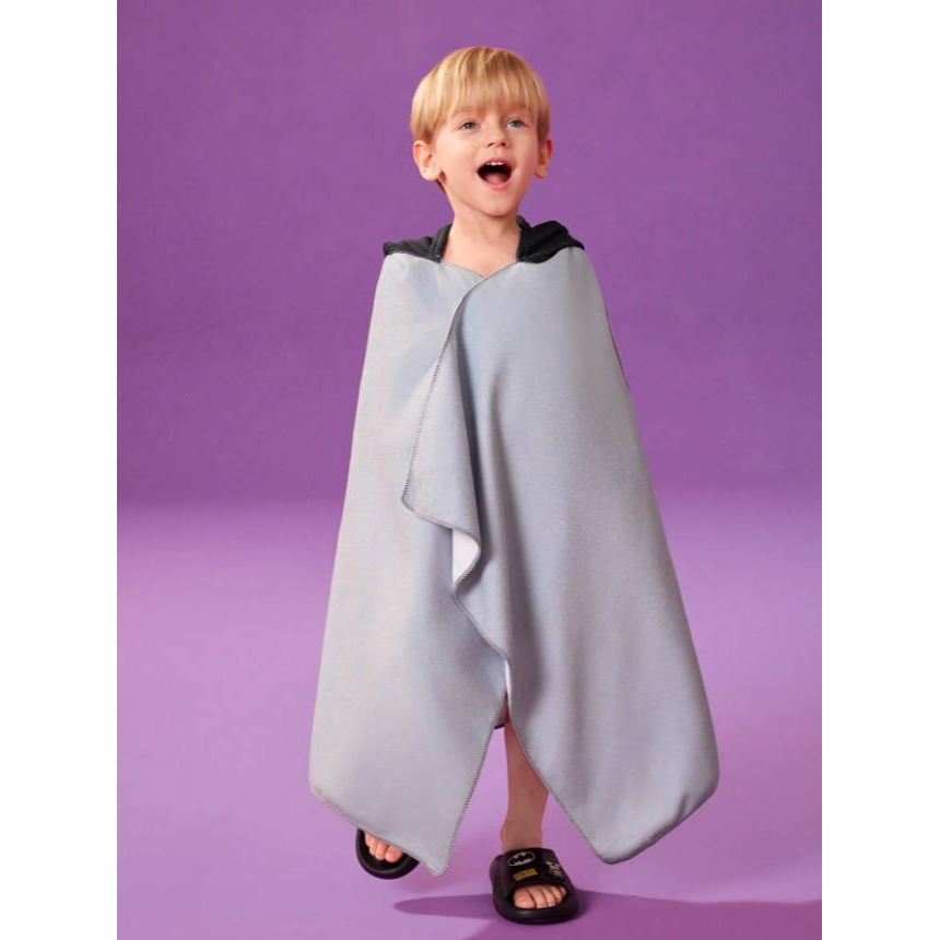 正版聯名 BATMAN蝙蝠俠 超級英雄可愛卡通英雄灰色連帽浴巾，超強吸水-細節圖2