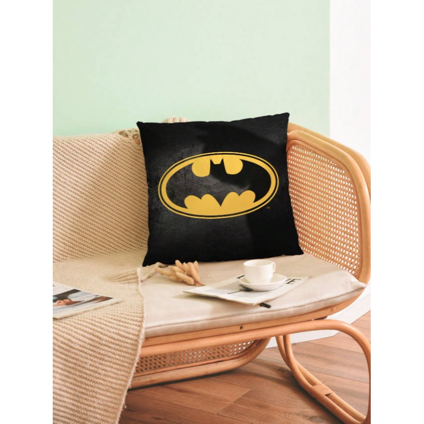 正版聯名 BATMAN蝙蝠俠 超級英雄蝙蝠圖案毛絨抱枕套(不含枕芯)-細節圖4