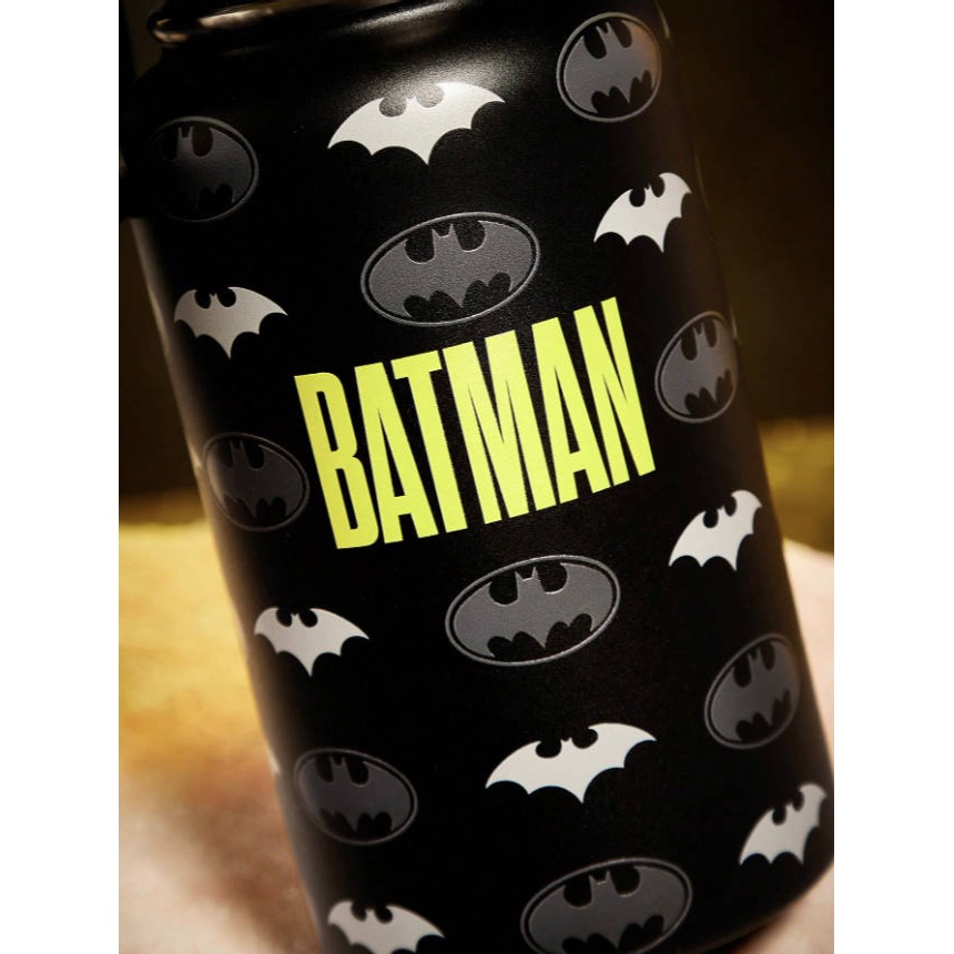 正版聯名 BATMAN蝙蝠俠 超級英雄蝙蝠圖案黑色700ml不鏽鋼保溫杯 帶手柄運動水壺-細節圖4