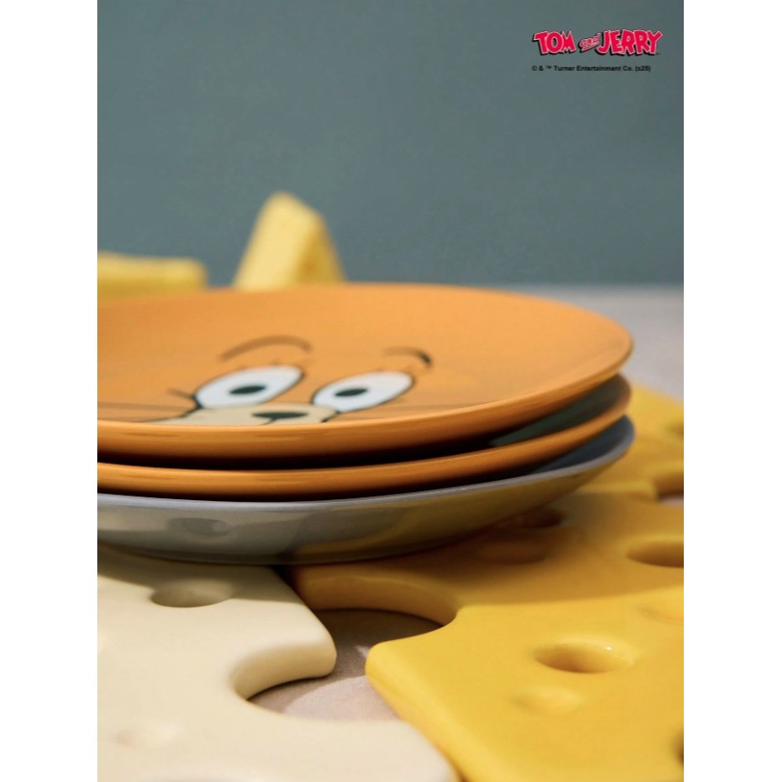 正版聯名 TOM&JERRY湯姆貓和傑利鼠 可愛圓形陶瓷食品級餐盤 陶瓷盤 點心盤 水果盤 盤子-細節圖4