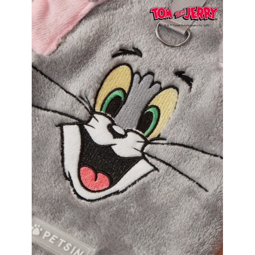 正版聯名 TOM&JERRY湯姆貓和傑利鼠  灰色刺繡貓咪寵物貓狗通用外套 帶扣毛絨保暖無袖外套 寵物衣服-細節圖8