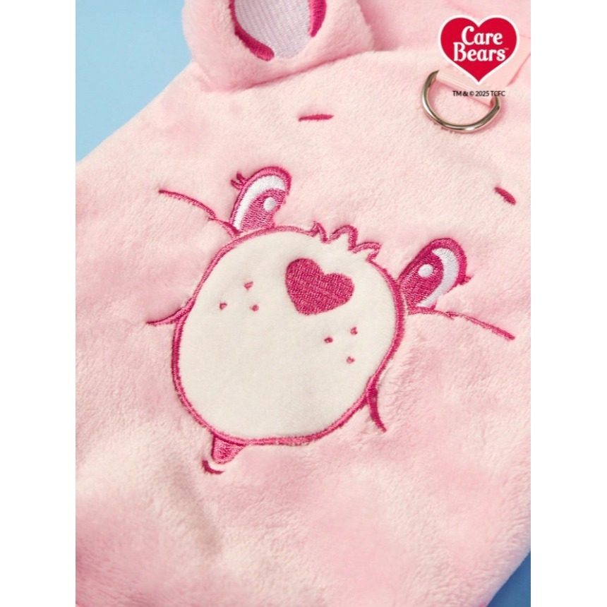 正版聯名 彩虹熊Care Bears 粉紅色熊刺繡寵物衣服 寵物貓狗通用外套 帶扣毛絨保暖無袖外套 寵物衣服-細節圖4