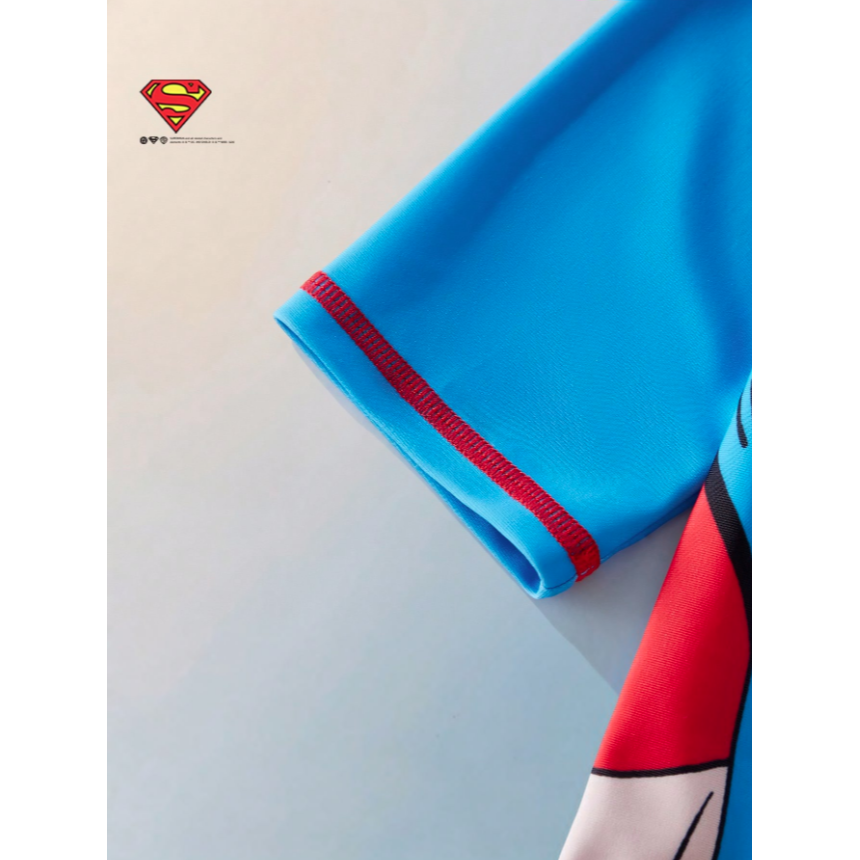 正版聯名 超人 Superman 超級英雄 男童短袖連身修身泳衣 彈性泳褲泳裝-細節圖8