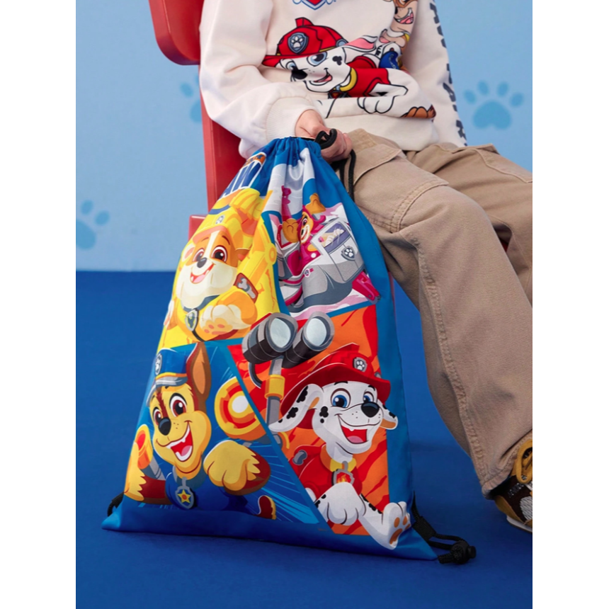正版聯名 汪汪隊 PAW Patrol 狗狗圖案束口抽繩背包 休閒包 沙灘包-細節圖2