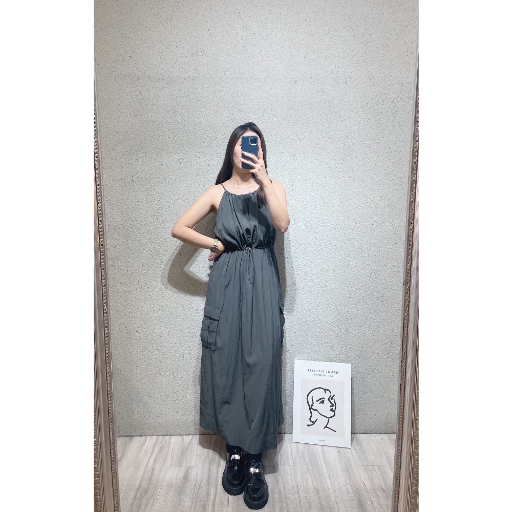 削肩工裝洋裝-細節圖2