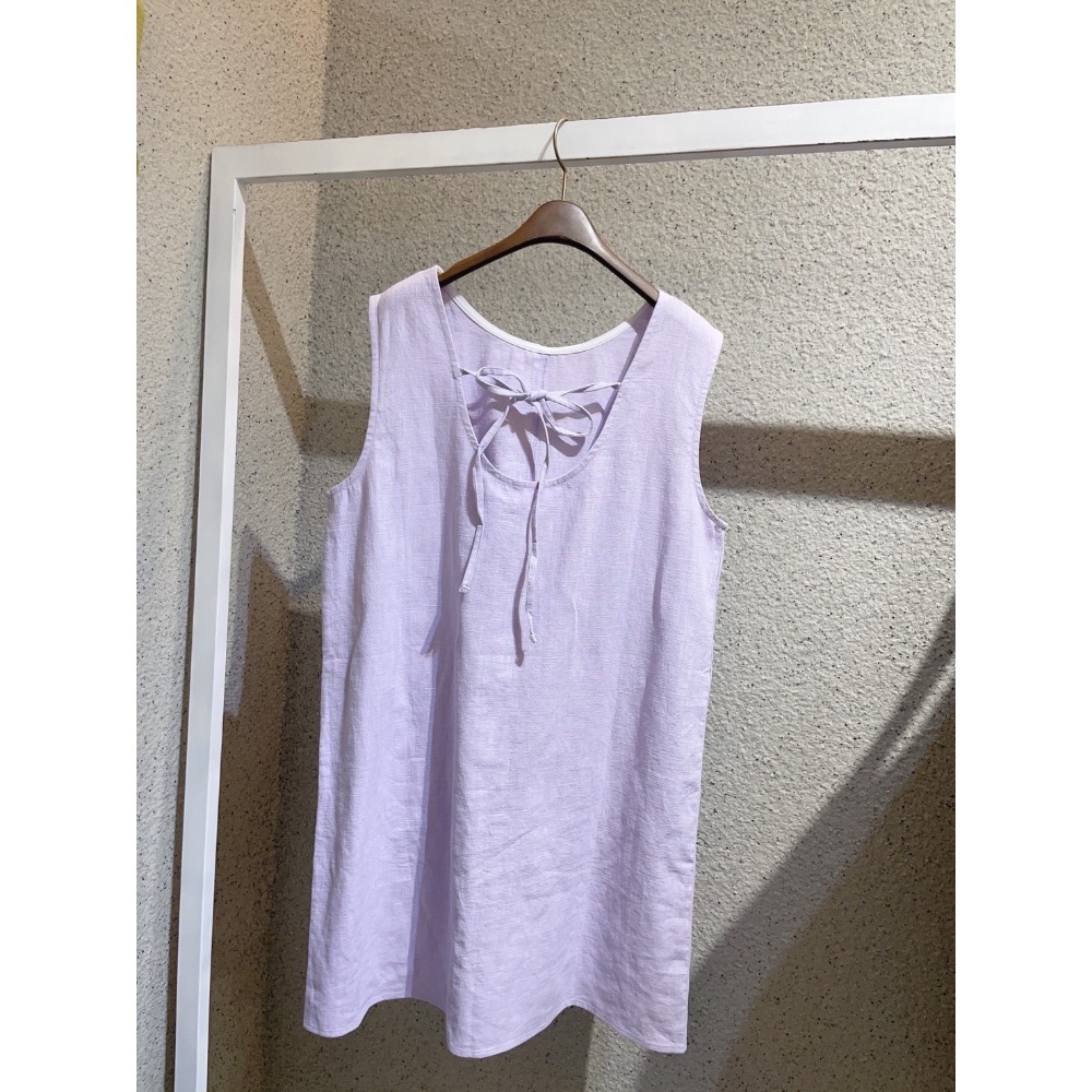 後綁帶亞麻背心洋裝-細節圖11