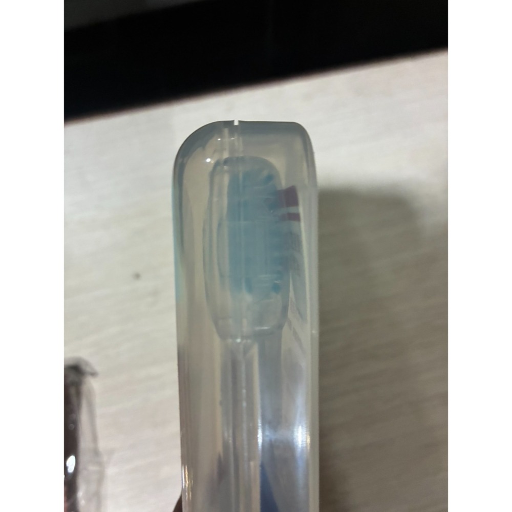 高露潔輕便旅行組 牙刷+20g牙膏+收納盒-細節圖2