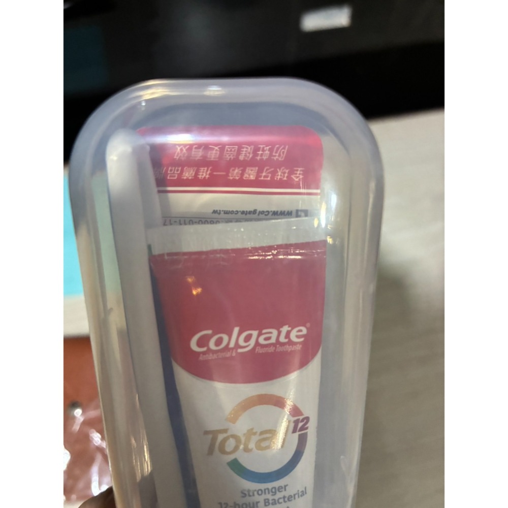 高露潔輕便旅行組 牙刷+20g牙膏+收納盒-細節圖3