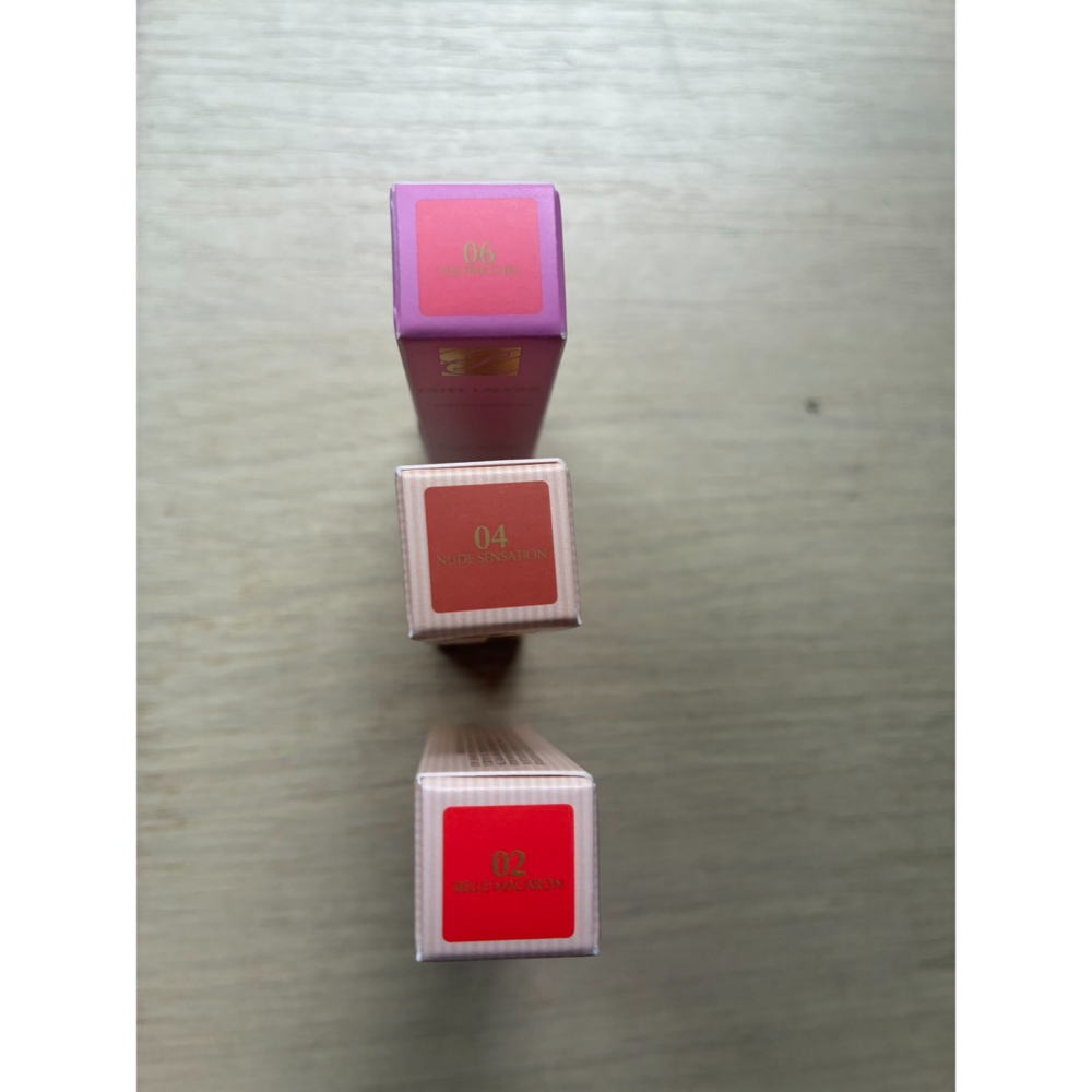 雅詩蘭黛 水啵啵琉璃潤唇膏-細節圖7