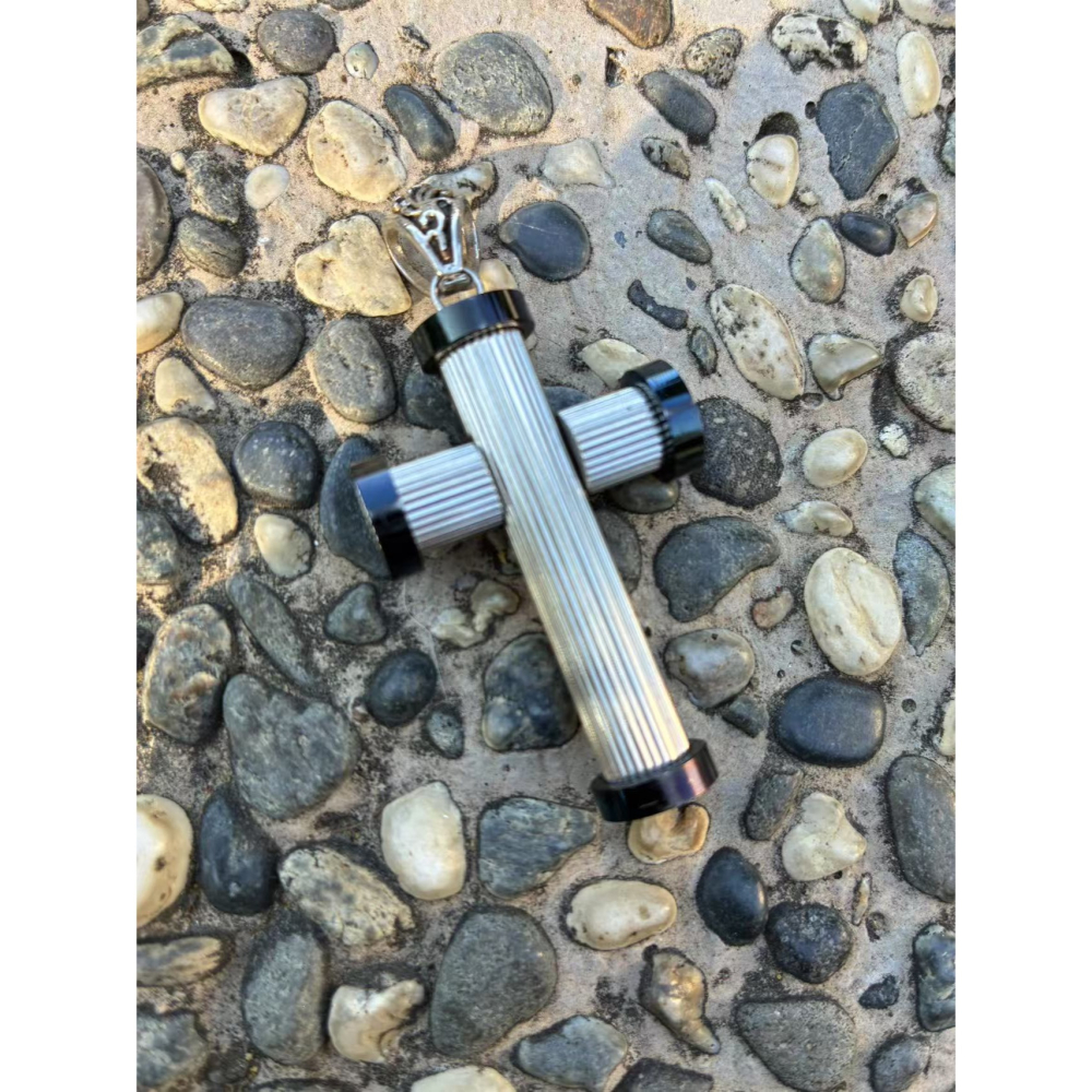 316L鈦鋼十字架墜子立體項鍊-細節圖3