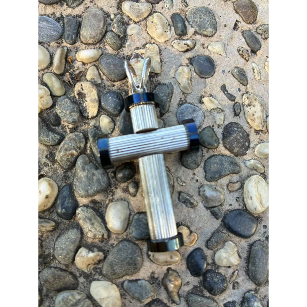 316L鈦鋼十字架墜子立體項鍊-細節圖4