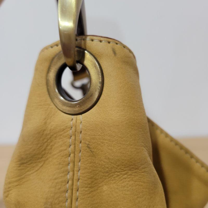 8成新義大利製真皮牛皮肩背包包當地品牌-細節圖2