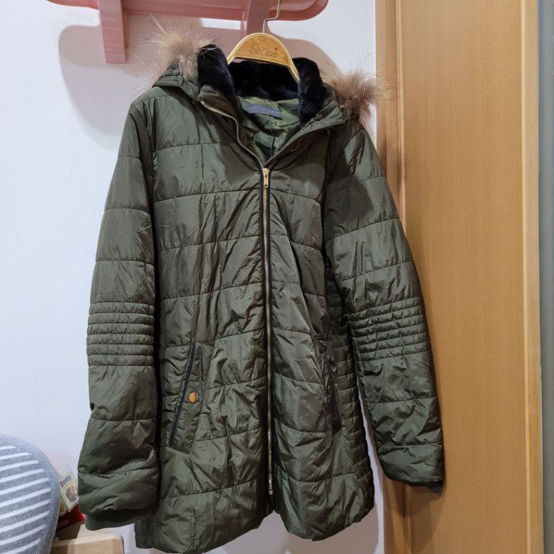 95新軍綠色寶利生M L號可黑絨毛領帽子可拆修身中長版外套-細節圖2