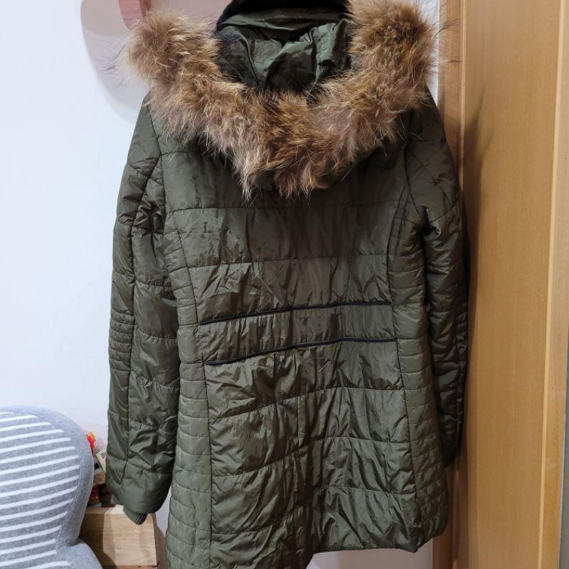 95新軍綠色寶利生M L號可黑絨毛領帽子可拆修身中長版外套-細節圖3