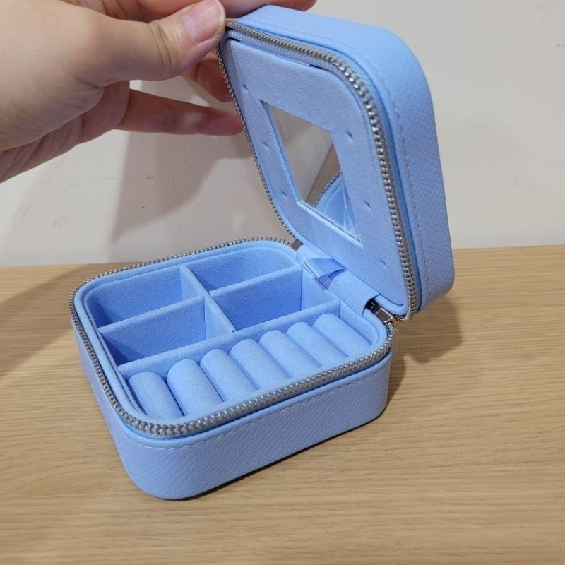 2023全新Swarovski 施華洛世奇藍色合成皮天鵝會員禮珠寶配件隨身首飾收納盒附有鏡子可放戒指項鍊手鍊配件-細節圖5