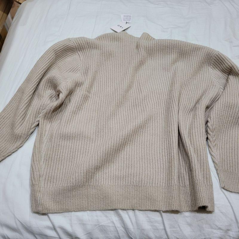 全新吊牌未拆日本專櫃GRL淺米寬鬆前短後長修飾屁屁針織上衣-細節圖3