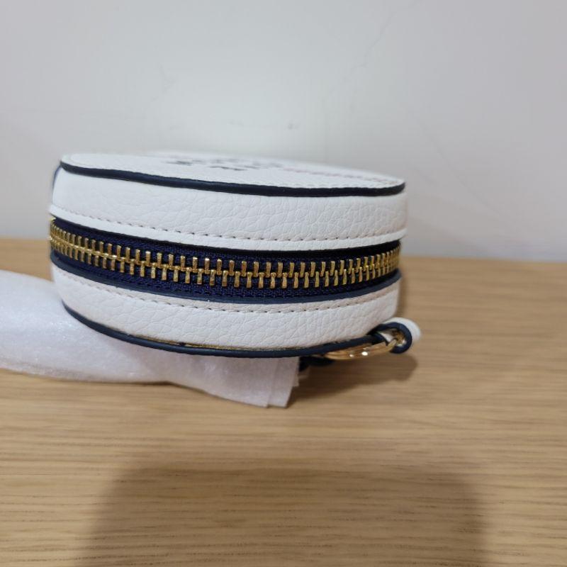 全新Samantha Thavasa × Fred Segal 吊飾包 真皮運動風圓型圓餅-細節圖3