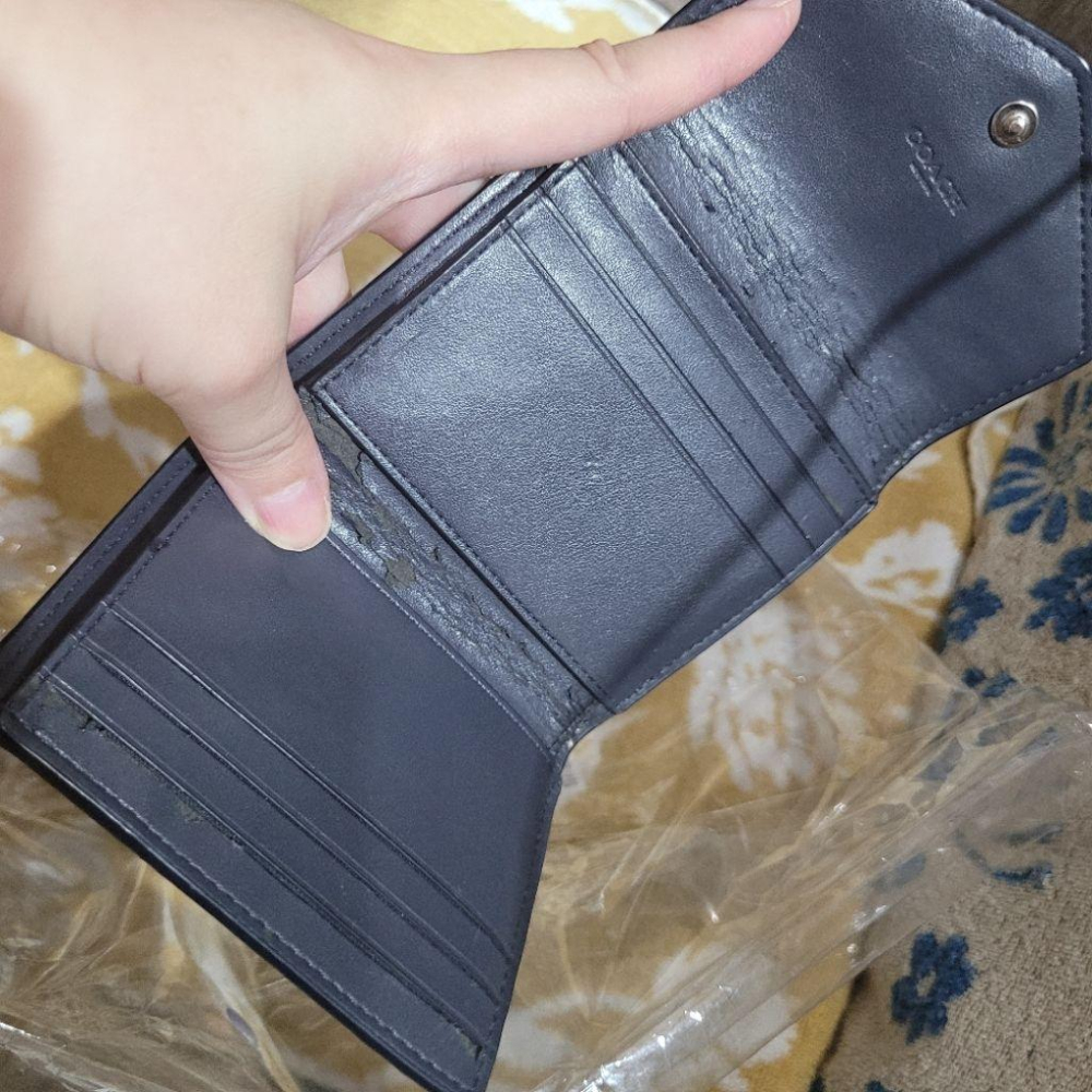 7成新coach清爽tiffany淺藍色鱷魚壓紋真皮牛皮皮夾-細節圖8