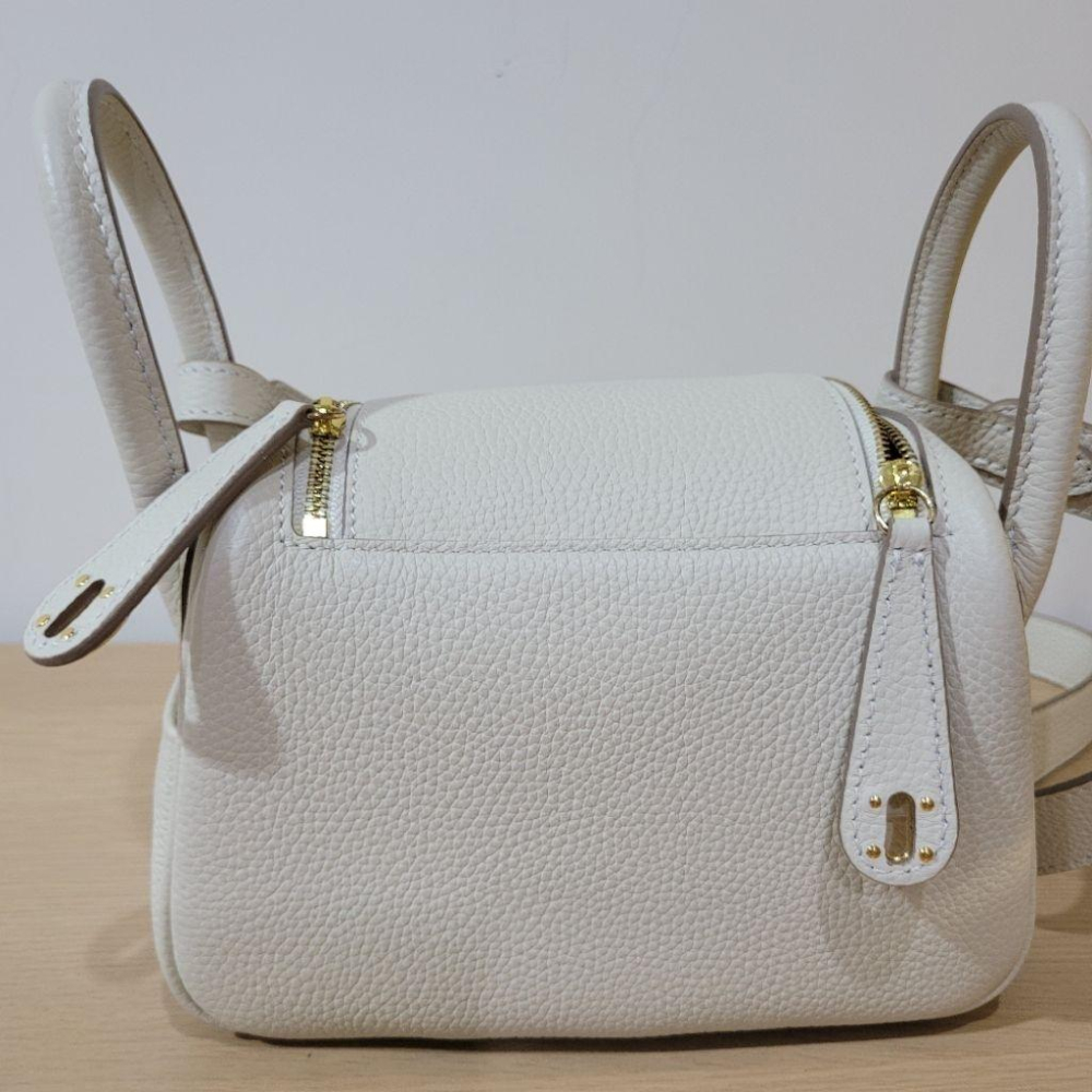 95新韓國白色真皮牛皮肩背側背包肩帶不可拆小店購入-細節圖2