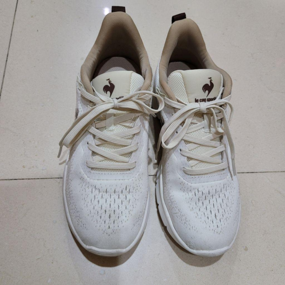 95新Le coq sportif 燕麥米白黃色24.5cm公雞牌運動鞋子-細節圖2