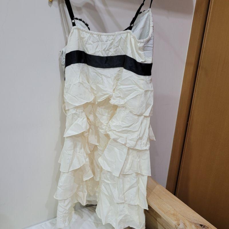 全新u＇re白色蝴蝶結緞面無袖露肩蕾絲蛋糕裙高腰洋裝M號-細節圖3