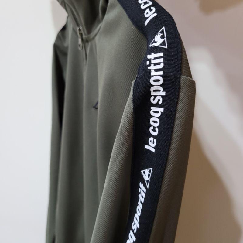 99新L號le coq  sportif 墨綠色公雞運動休閒外套吸濕排汗-細節圖3