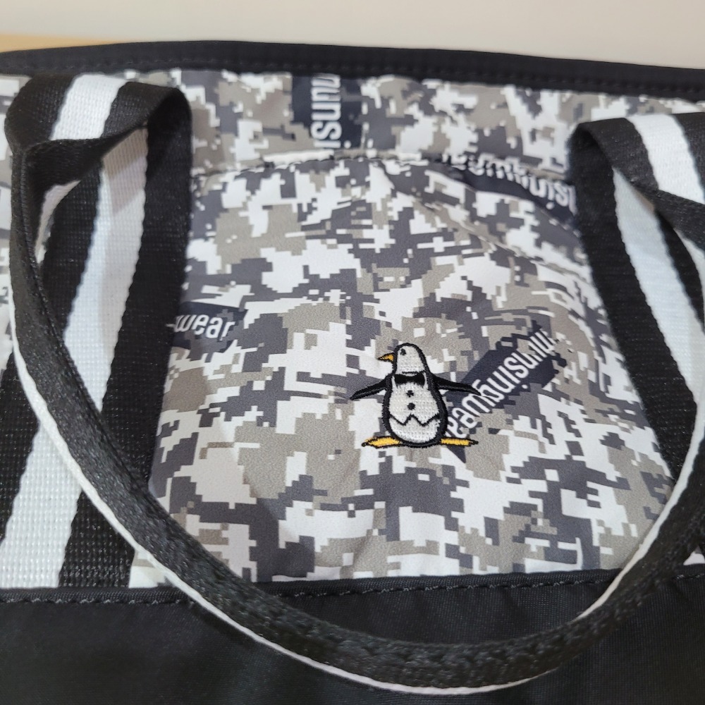 二手95新Munsingwear企鵝牌黑白色迷彩高爾夫球梯形手提拿包-細節圖7