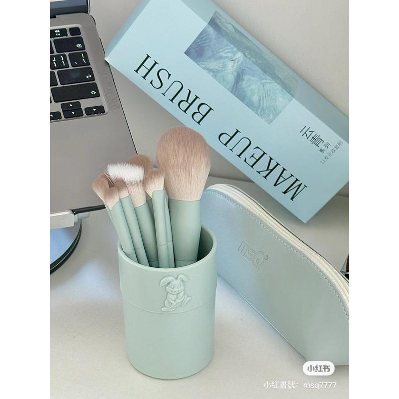 新品現貨｜超美化妝刷‪‪‪‪.ᐟ.ᐟ 𝙈𝙎𝙌 魅絲蔻11隻青雲化妝刷套刷☁️送收納包、收納桶💗-細節圖2