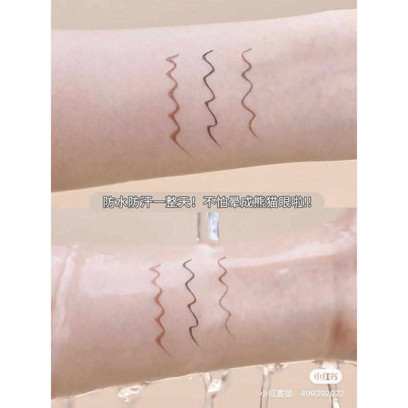 新品現貨｜𝙁𝙇𝙊𝙍𝙏𝙏𝙀 花洛莉亞萬向眼線液筆☁️多用旋轉筆頭🐰纖細防暈眼線筆！-細節圖3