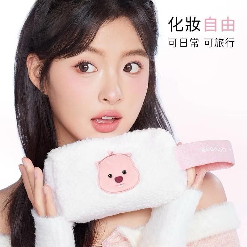 新品現貨｜𝙀𝙑𝙀𝙍𝘽𝘼𝘽 × 𝙇𝙊𝙊𝙋𝙔聯名套刷🤍化妝刷套組⚡️-細節圖2