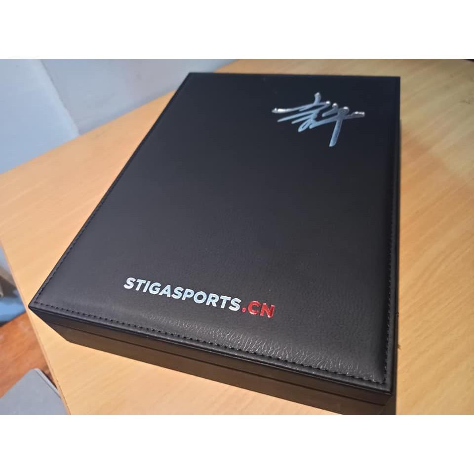 『良心桌球小舖』STIGA 許昕 藍標 精裝限量版 DYNASTY CARBON XU XIN EDITION-細節圖2