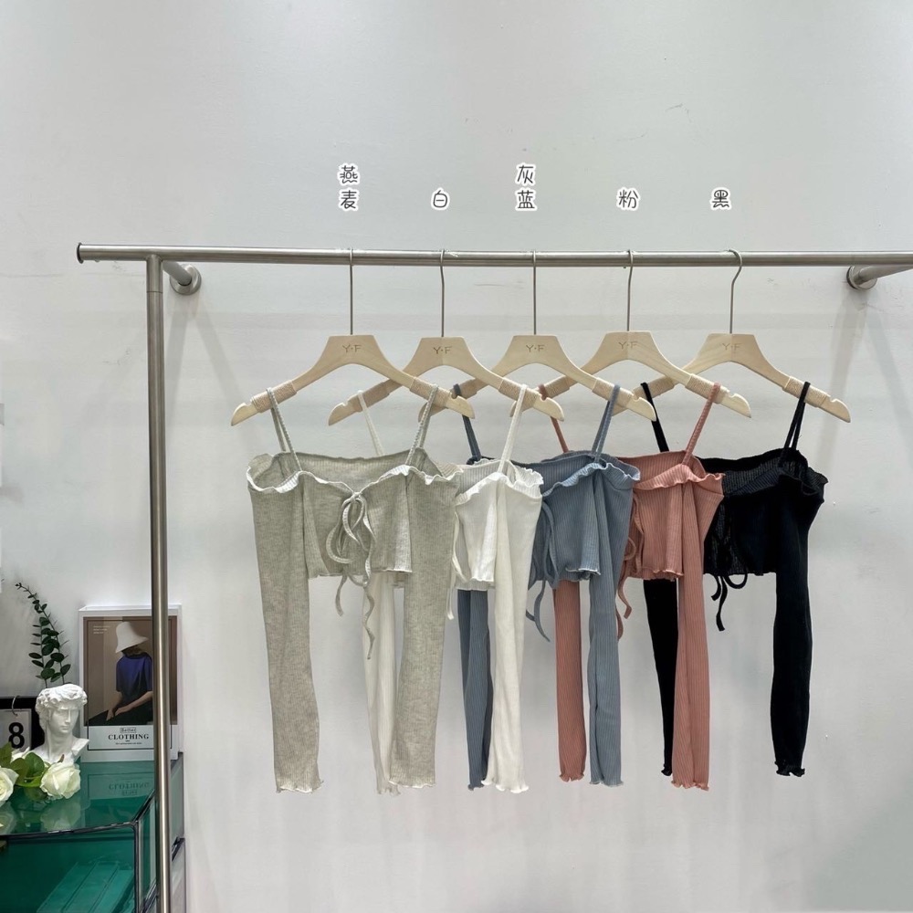 55p.cinereus ▷預購 正韓荷葉邊綁帶細肩小罩衫-細節圖10