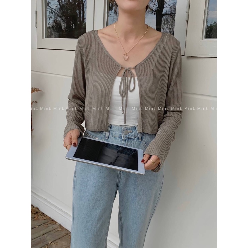 55p.cinereus ▷預購 細坑紋針織綁帶長袖罩衫-細節圖6