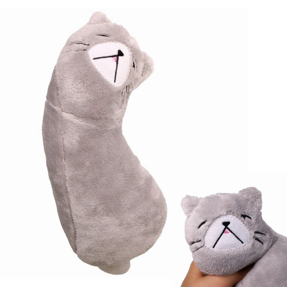 【CattyMan】日本貓咪專用舒適造型枕 仿真毛絨觸感 貓咪饋頭枕 陪睡抱枕 寵物安撫枕 灰色吐舌/棕色翻肚 貓枕頭-細節圖2