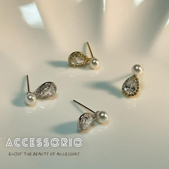 ╶◇╴拾飾 Accessorio 現貨  珍珠 S925純銀 8心8箭鋯石耳環-細節圖4