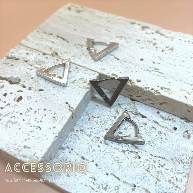 ╶◇╴拾飾 Accessorio 現貨  三角形 S925純銀耳環-細節圖2