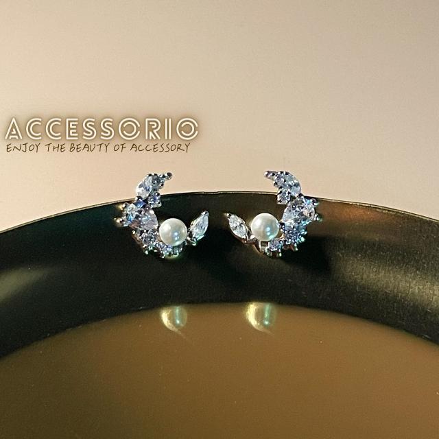 ╶◇╴拾飾 Accessorio 現貨  日系 珍珠月牙鋯石 S925鍍14K金耳環-細節圖3