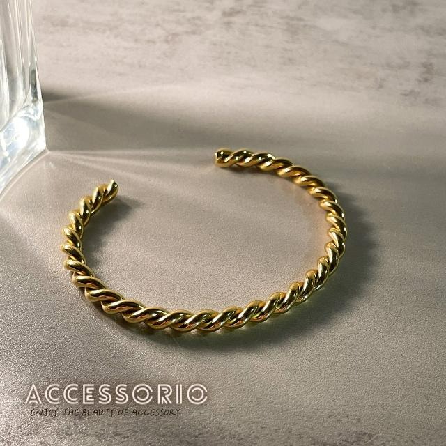 ╶◇╴拾飾 Accessorio 現貨  麻花 雙線扭轉 鈦鋼鍍18K金手環 日常 簡約 質感 氣質 百搭 ins風-細節圖3