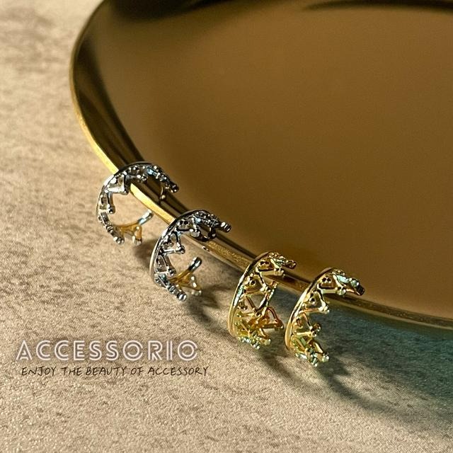 ╶◇╴拾飾 Accessorio 現貨 S925通體純銀鍍14K金 簍空皇冠 耳夾-細節圖5