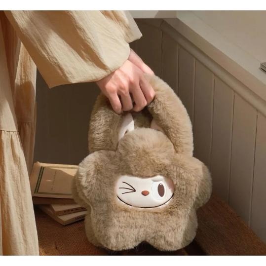 《胖胖ㄉ狗狗》✨正版現貨✨LABUBU毛絨花花包 收藏 小包 小廢包 送禮推薦-細節圖7