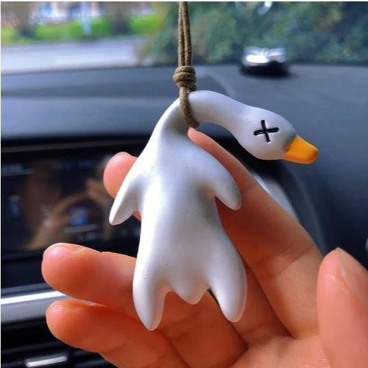 《胖胖ㄉ狗狗》*現貨*變色烤鴨 鞦韆烤鴨 烤鴨 車內擺件 後照鏡掛件 掛飾 吊飾 車載 車內裝飾物 汽車用品-細節圖3