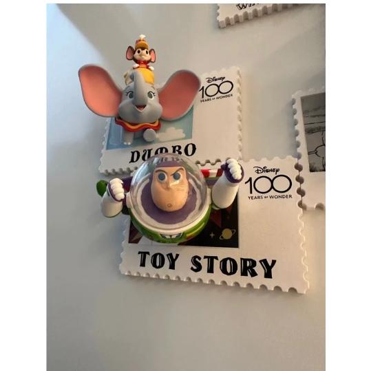 《胖胖ㄉ狗狗》✨現貨，正版授權✨迪士尼100週年郵票盲盒 冰箱貼 復古郵票系列 收藏 擺件-細節圖3